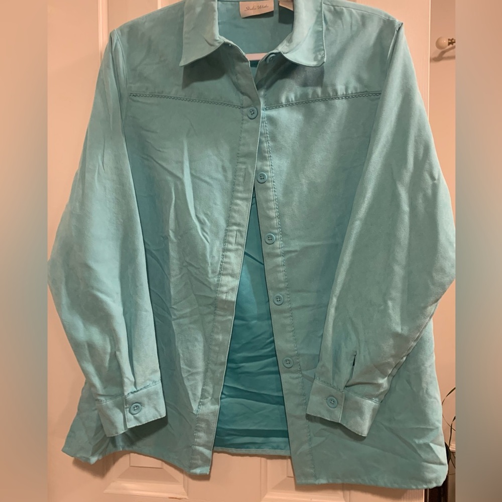 Studio Works women’s long sleeve button up shirt, size S